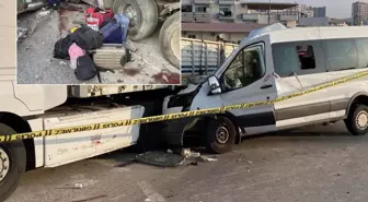 Yurt çocuklarını taşıyan minibüs, tırın altına girdi! Can pazarı