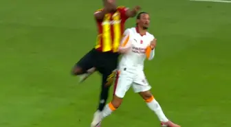 Galatasaray'ın golünden önce faul var mı? İşte ünlü yorumcuların görüşleri
