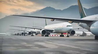 Tayland'da hükümet 400 bin uçak biletini bedava dağıtacak