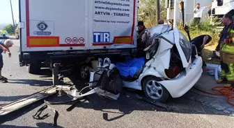 Manisa'da feci kaza: 2 kardeş öldü, kuzenleri ağır yaralandı
