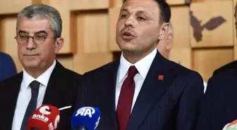 Görevden alınan CHP İstanbul İl Başkanı Özgür Çelik'ten ilk açıklama
