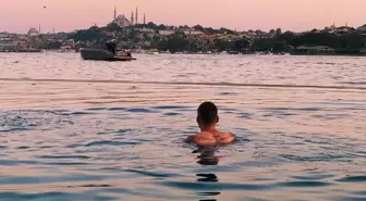 Galatasaray'ın eski yıldızı Boğaz'dan çıktı