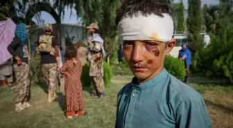 Yerle bir olan Afganistan cehennemi yaşıyor! Bir şiddetli deprem daha