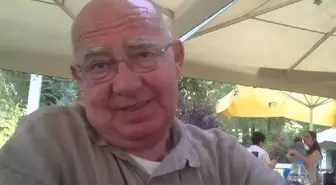 Siyasetçilerin avukatı Erden Arısoy hayatını kaybetti
