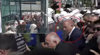 Gürsel Tekin, protestolar sürerken CHP İl Başkanlığı binasına girdi