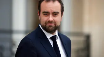 Fransa'da Savunma Bakanı Sebastien Lecornu, başbakan olarak atandı