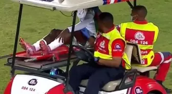 Beşiktaşlı Ndidi milli takımda sakatlandı! Sahayı sedyeyle terk etti