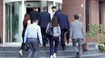 Kayyum heyeti, Can Holding binasına böyle giriş yaptı