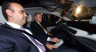 Cumhurbaşkanı Erdoğan yeni TOGG T10F ile Dolmabahçe'de test sürüşü yaptı