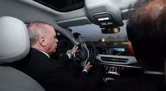 Cumhurbaşkanı Erdoğan yeni TOGG T10F ile Dolmabahçe'de test sürüşü yaptı