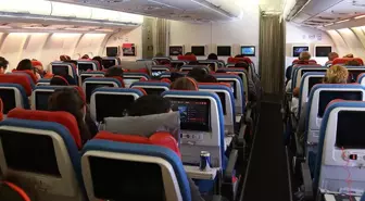 Sarhoş pilot uçağı birbirine kattı, kalkış iptal edildi