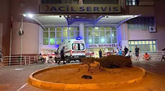 Kavga ettiği adamı ve 14 yaşındaki kızını tabancayla vurdu