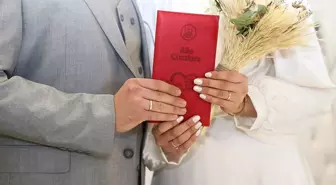 Evlenecek çiftlere 'ehliyet' geliyor! Bu kontrolden geçemeyen evlenemeyecek