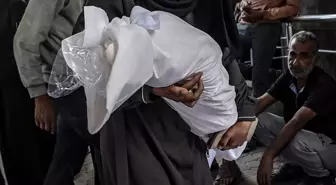 7 aylık bebek annesinin kucağında İsrail kurşunuyla can verdi