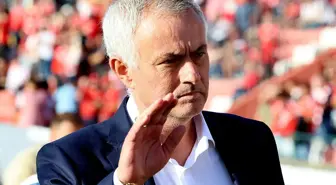 Jose Mourinho, ileride görev alacağı takımı resmen açıkladı