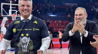 3 günde ilk kupasını kazanan Sadettin Saran, eski başkan Ali Koç'u unutmadı