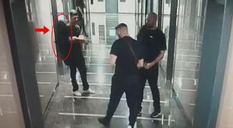 Gitar kılıfında kalaşnikof! Meğer Interpol peşlerindeymiş