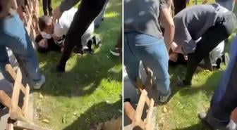 16 yaşındaki kız ile annesi, tartıştıkları kişiyi bıçaklayarak öldürdü