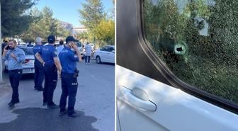 Lise önünde birbirlerine kurşun yağdırdılar