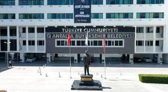 Antalya'da rüşvet soruşturmasında 3 kişi tahliye edildi