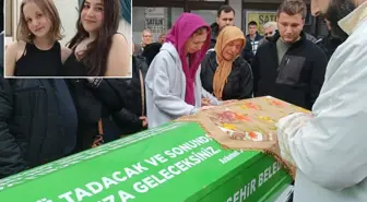Kamyonetin çarptığı 2 kız çocuğu hayatını kaybetti! Cenazede gözyaşları sel oldu