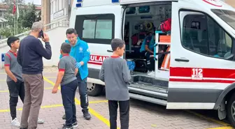 Yangın alarmına basan öğrenci izdihama neden oldu: 14 yaralı