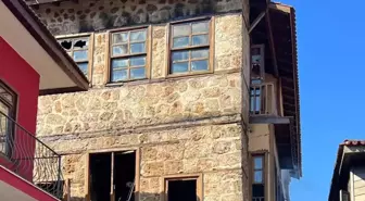 Butik oteldeki yangında ölen 2 kişi, katları bağlayan ahşap merdiven yanınca dışarı çıkamamış