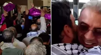 Sumud Filosu aktivistlerine İstanbul'da coşkulu karşılama! İşte o anlar
