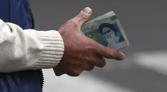 İran, para biriminden 4 sıfırı atıyor