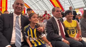 Dursun Özbek ve Adnan Polat, Fenerbahçeli çocukları geri çevirmedi