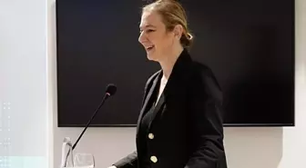 İmamoğlu ile birlikte diploması iptal edilen akademisyen emekli oldu