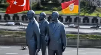 Galatasaray'da anıtlar için özel tören
