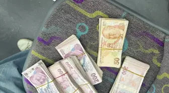 103 bin liralık poşeti bulan otobüs şoförü, parayı sahibine ulaştırdı