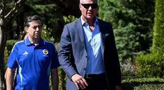 Fenerbahçe'de 2 veda birden açıklandı