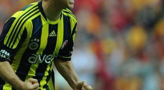Fenerbahçe'nin eski yıldızı Reto Ziegler futbolu bıraktı