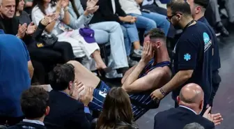 Anadolu Efes'te yıldız oyuncu Georgios Papagiannis sezonu kapattı