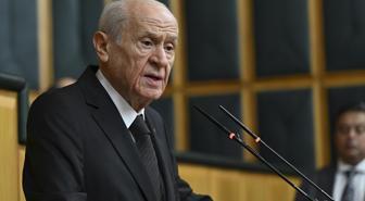 Bahçeli tarihi çağrısını yineleyip plaka verdi: 81 Düzce'den sonra 82 KKTC olmalı