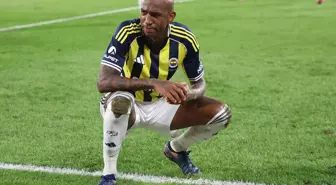 Talisca'dan ayrılık iddialarına jet hızında cevap