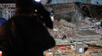 Balıkesir depremindeki yıkım görüntülendi