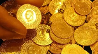 Atölyelerin tek tek kapandığı Kapalıçarşı'da esnaf kol kesiyor