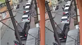 Ortaokul öğrencisi arkadaşını boynundan bıçakladı! O anlar kamerada