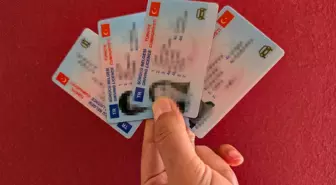 Ehliyet yenileme için bugün son gün! Yarından itibaren ücret 7 bin 500 liraya çıkacak