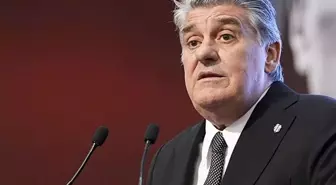 Serdal Adalı derbi biter bitmez Orkun Kökçü'yü odasına çağırdı