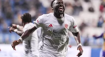 Süper Lig'de bugün oynanan 3 maçta yalnızca 2 gol atıldı