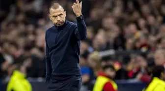 Yollar ayrıldı! Galatasaray'a mağlup olan Ajax'ta fatura John Heitinga'ya kesildi