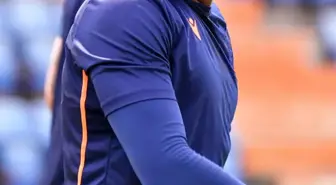 Süper Lig şampiyonunda da oynamıştı! Hem adı hem yaşı sahte çıktı, ülkesinde tutuklandı