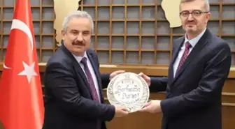 Türkiye Basın Federasyonu, İletişim Başkanı Burhanettin Duran'ı ziyaret etti