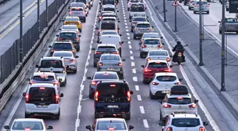 Motorine gece yarısı 2 lira 7 kuruşluk dev zam geldi