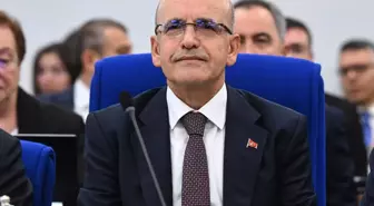 Bakan Şimşek'ten hasta olduğu yönündeki iddialara net yanıt