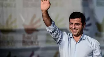 DEM Partili Cengiz Çandar: Gece Ankara'daydım, Demirtaş saatler içinde tahliye olabilir